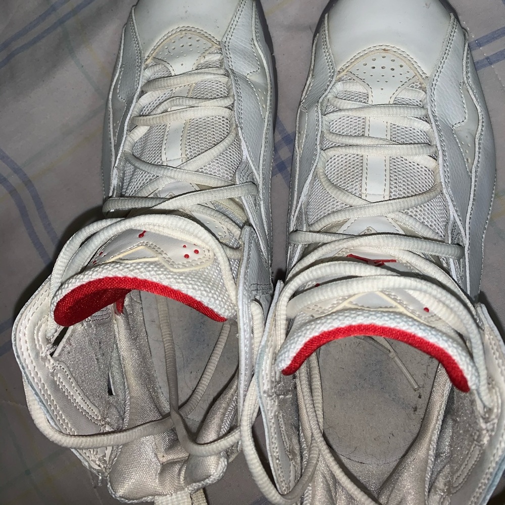 Jordan 7s - Picture 4 of 4